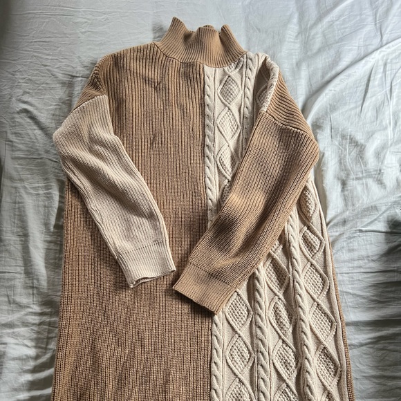 Callahan Tess Turtleneck Dress - Picture 2 of 3